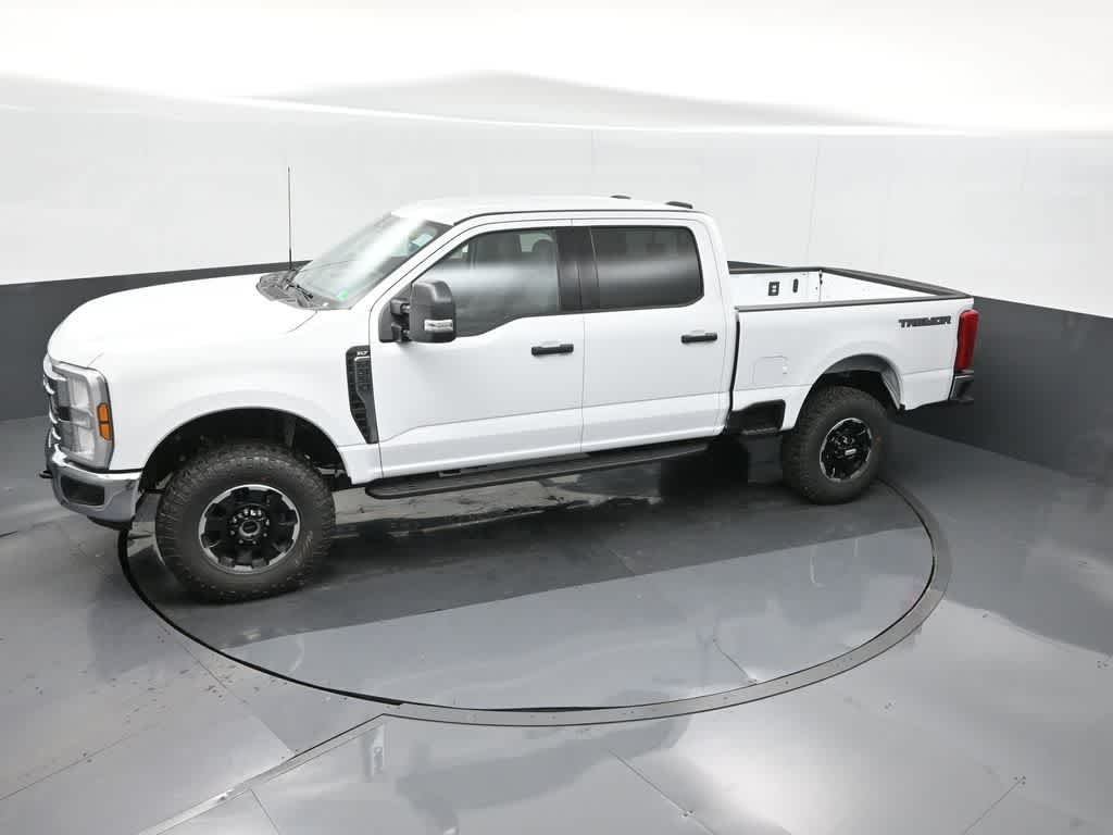 2025 Ford F-350 XLT