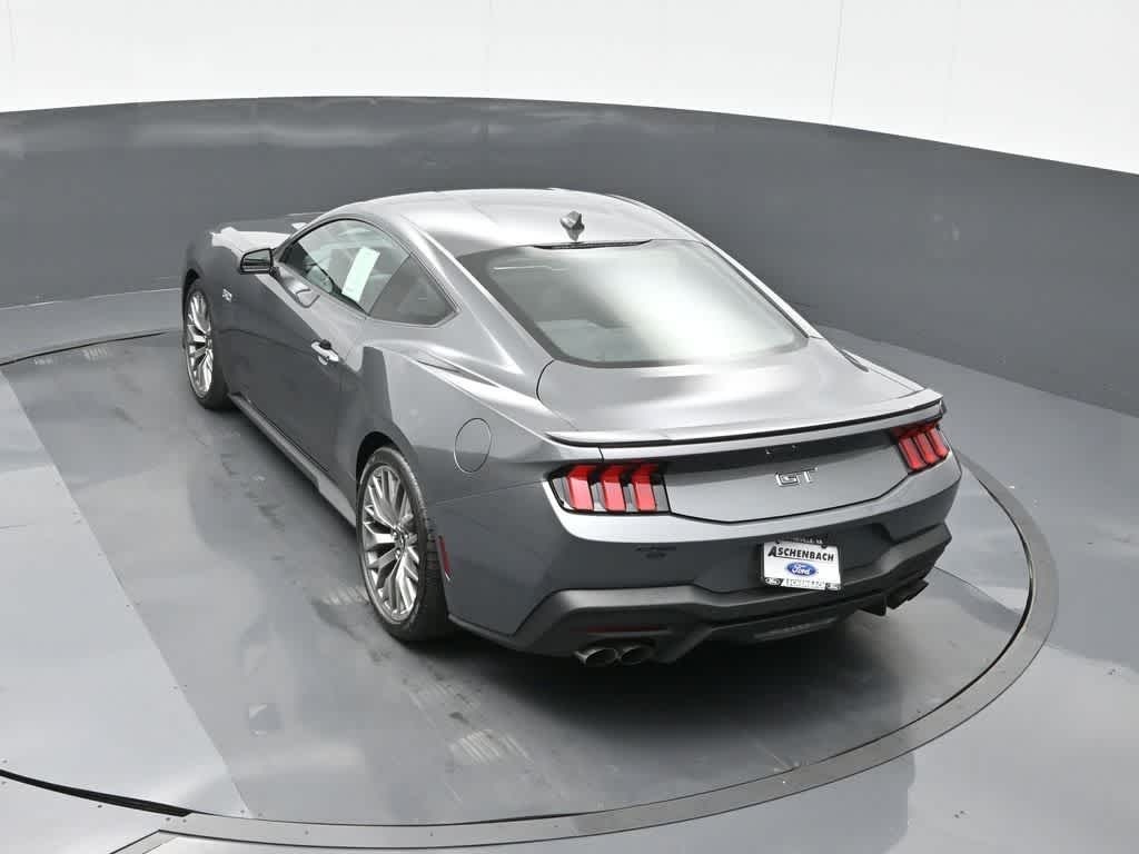 2025 Ford Mustang GT Premium Fastback