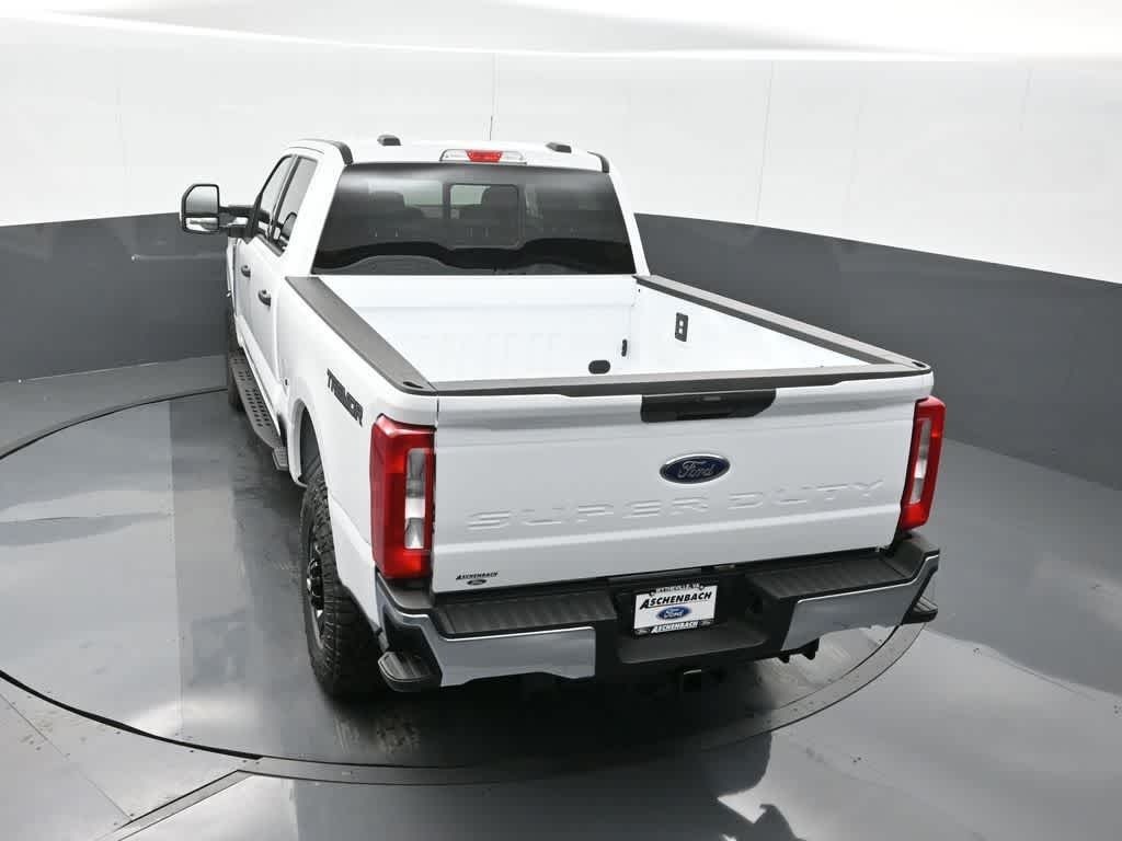 2025 Ford F-350 XLT