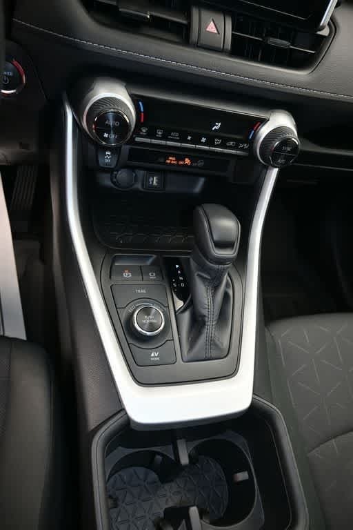 2024 Toyota RAV4 Hybrid Woodland Edition