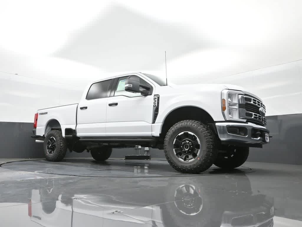 2025 Ford F-350 XLT