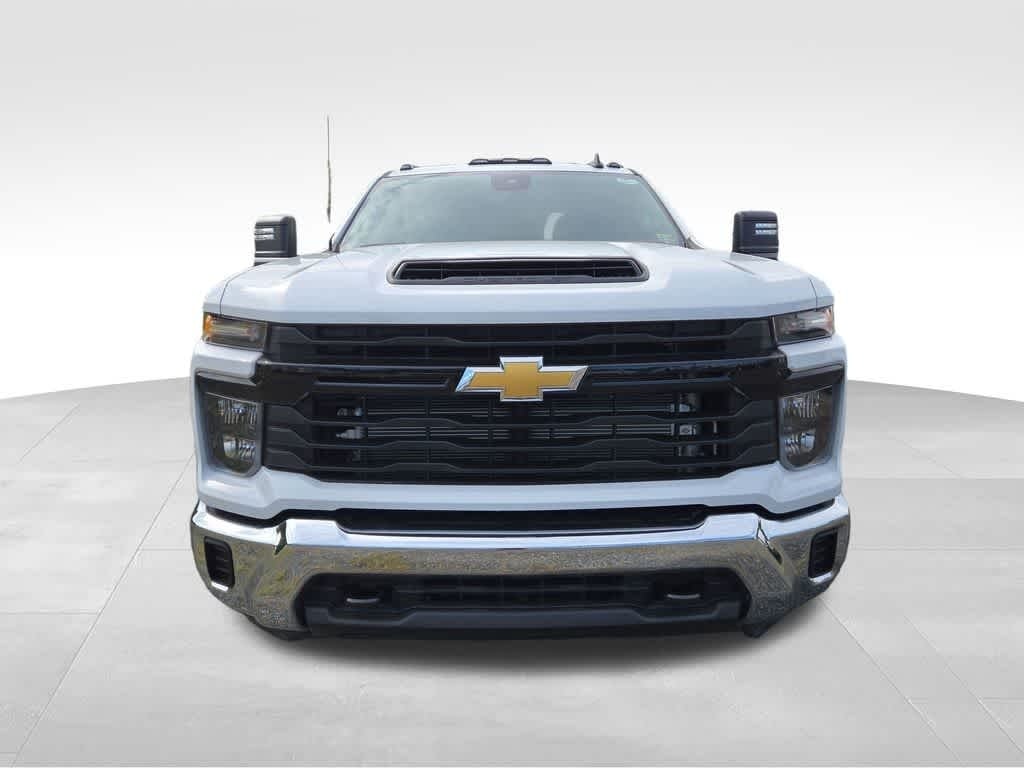 2024 Chevrolet Silverado 3500HD CC Work Truck