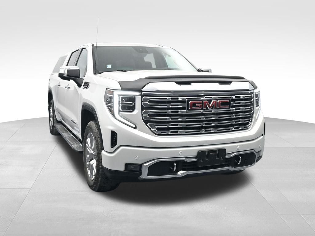 2022 GMC Sierra 1500 4WD Crew Cab Short Box Denali