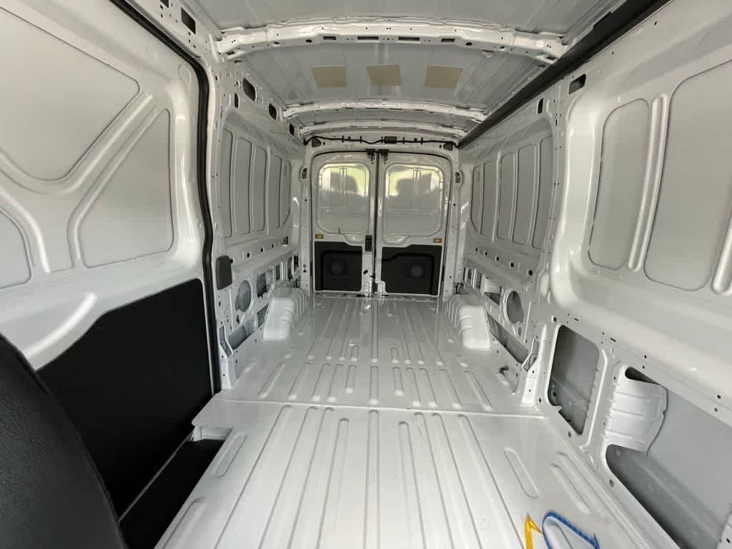 2025 Ford Transit-250 Cargo Van 