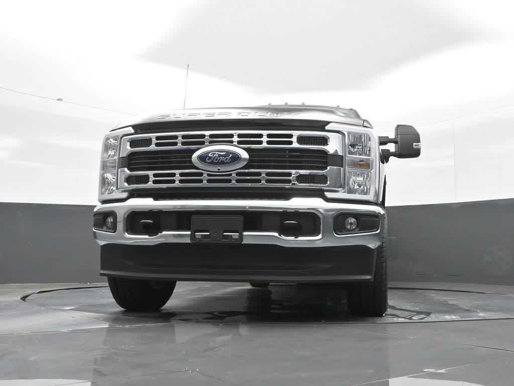 2025 Ford F-350 XLT