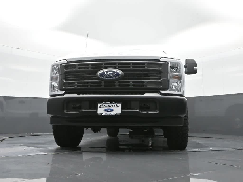 2025 Ford F-250 XL