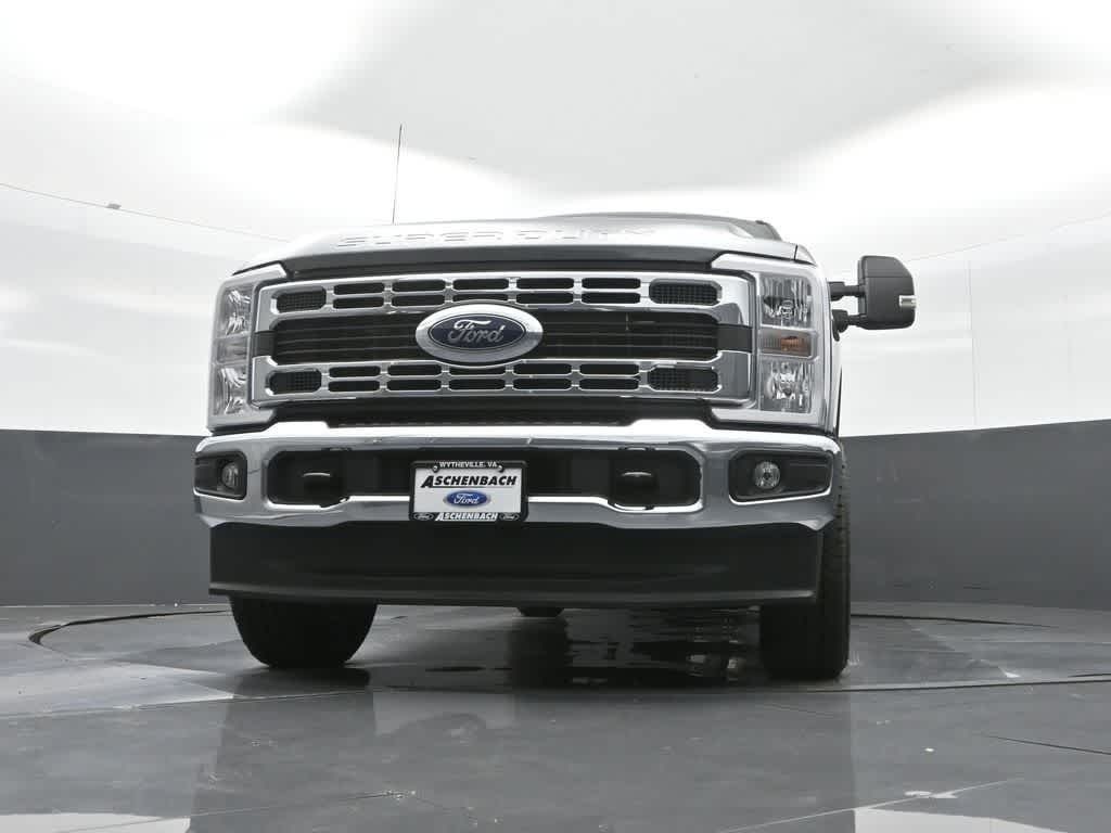 2025 Ford F-350 XLT