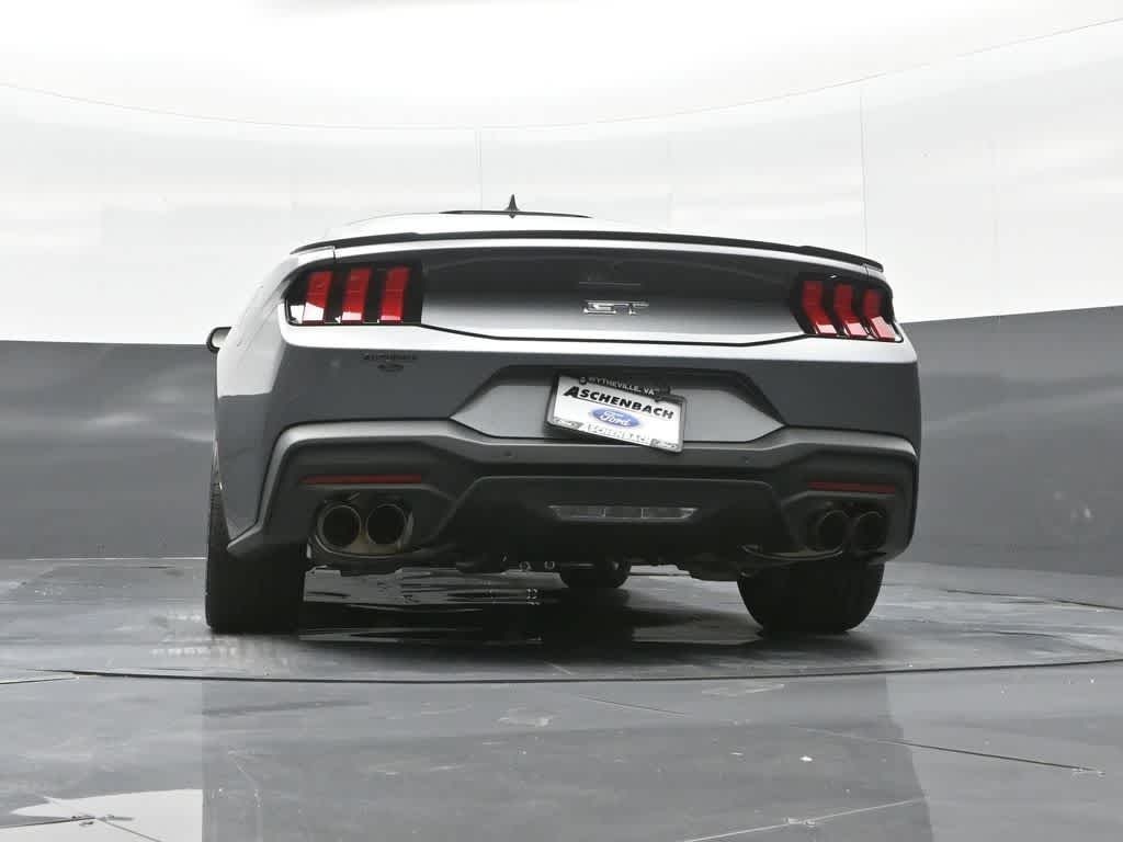 2025 Ford Mustang GT Premium Fastback