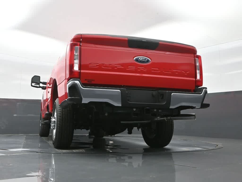 2025 Ford F-350 Super Duty XLT