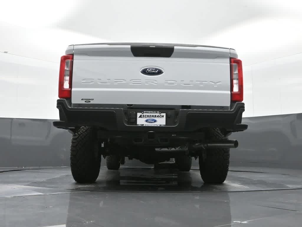 2025 Ford F-250 XL