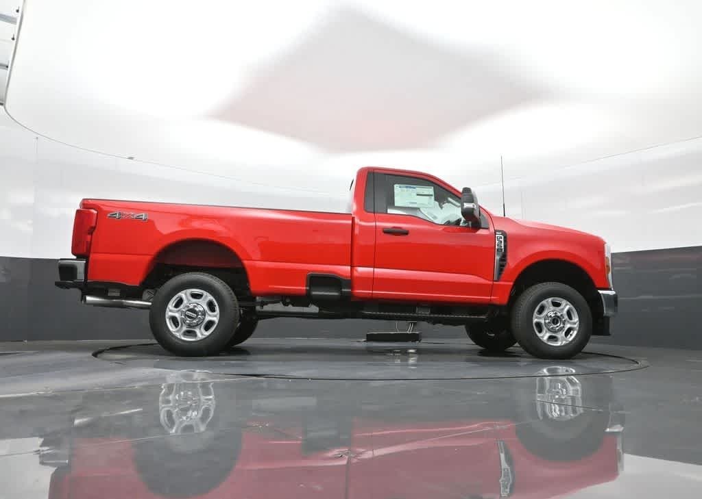 2025 Ford F-350 Super Duty XLT