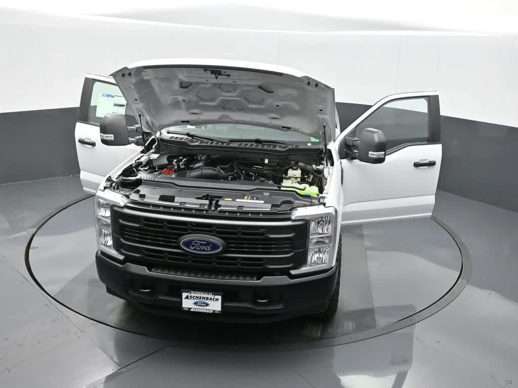 2025 Ford F-250 XL