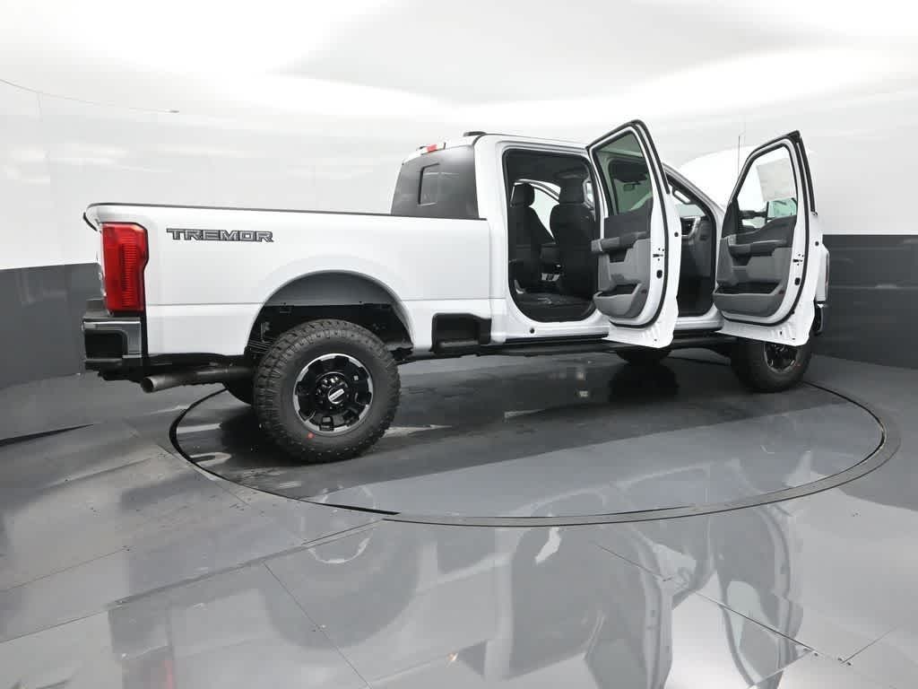 2025 Ford F-350 XLT