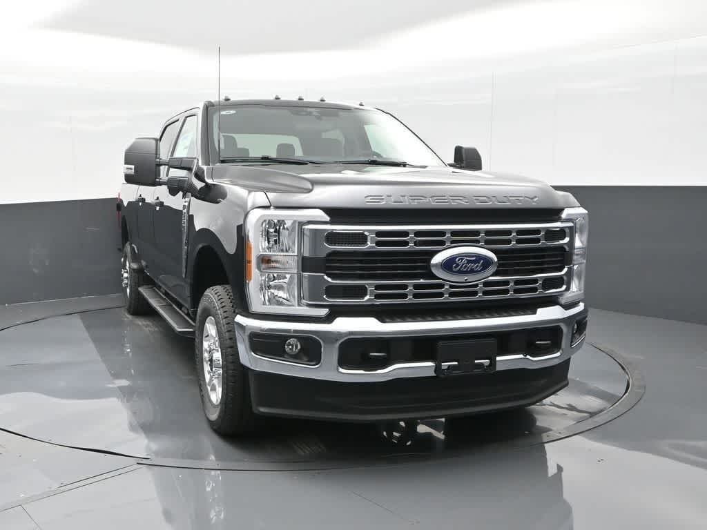 2025 Ford F-350 XLT