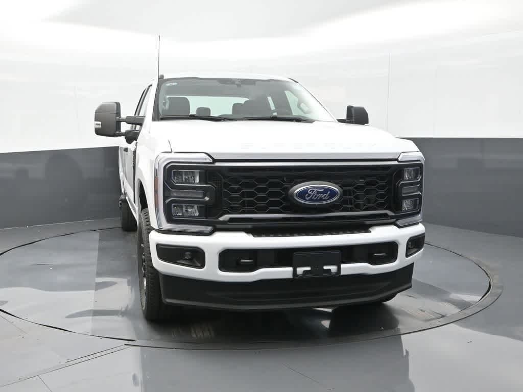 2025 Ford F-350 XL