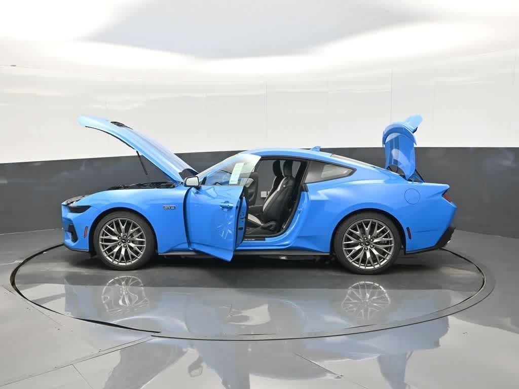 2025 Ford Mustang GT Premium Fastback