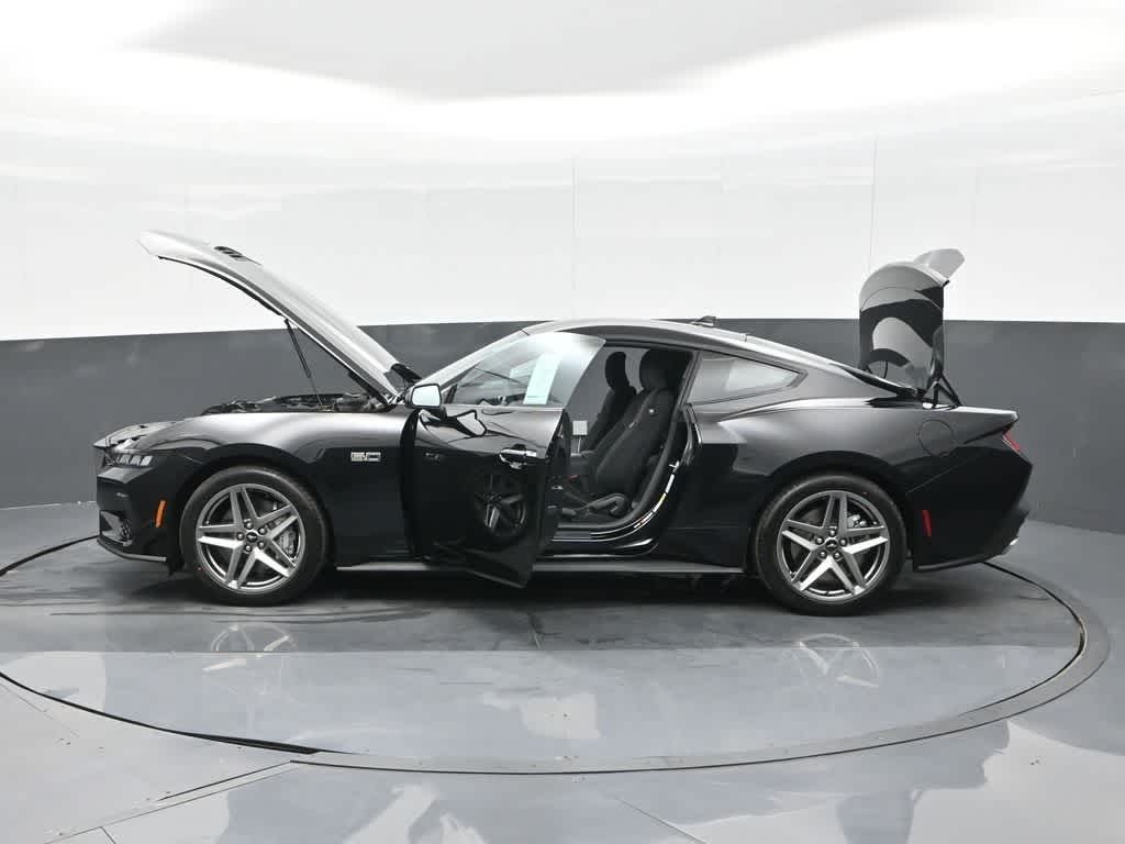 2025 Ford Mustang GT Fastback