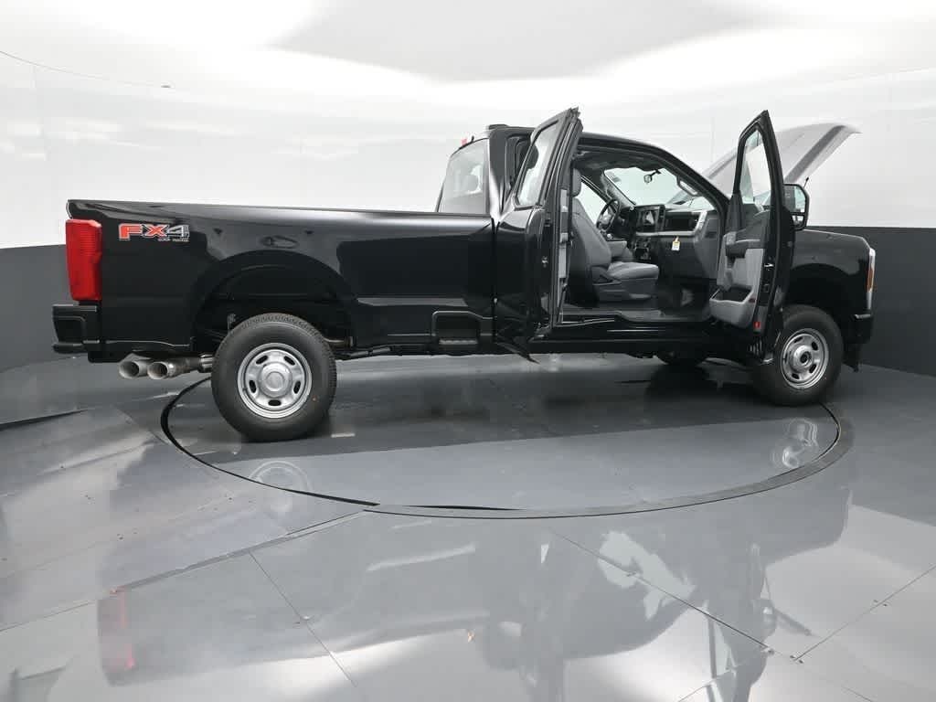 2025 Ford F-250 XL