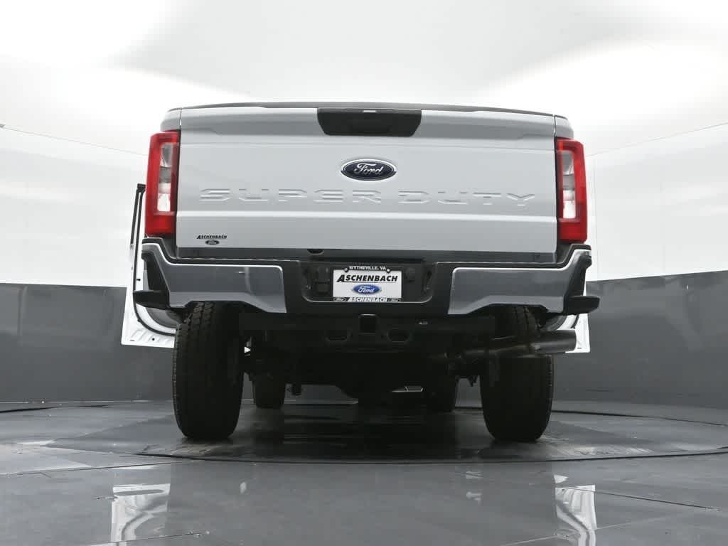 2025 Ford F-250 XLT