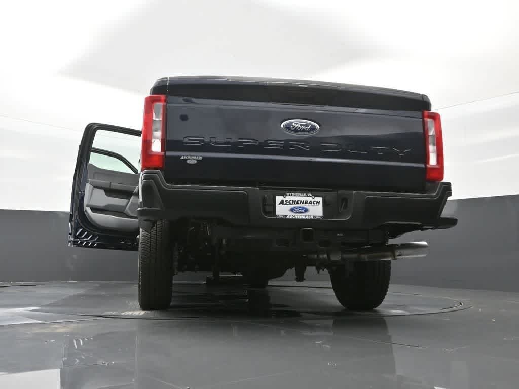 2025 Ford F-250 XL