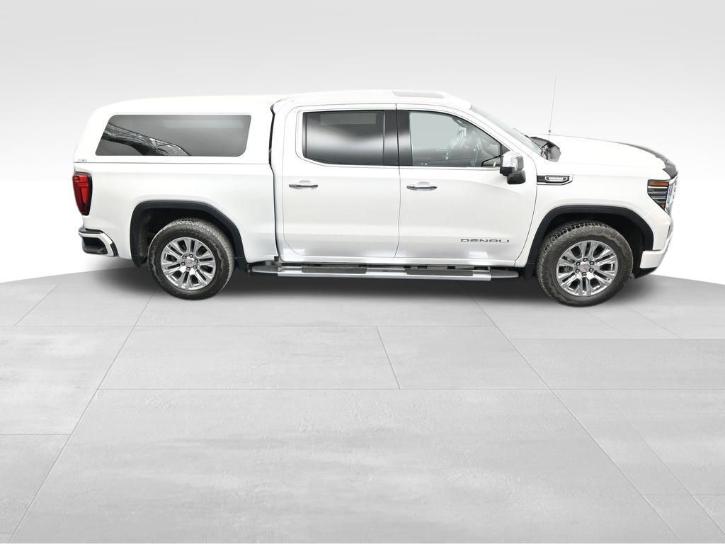 2022 GMC Sierra 1500 4WD Crew Cab Short Box Denali