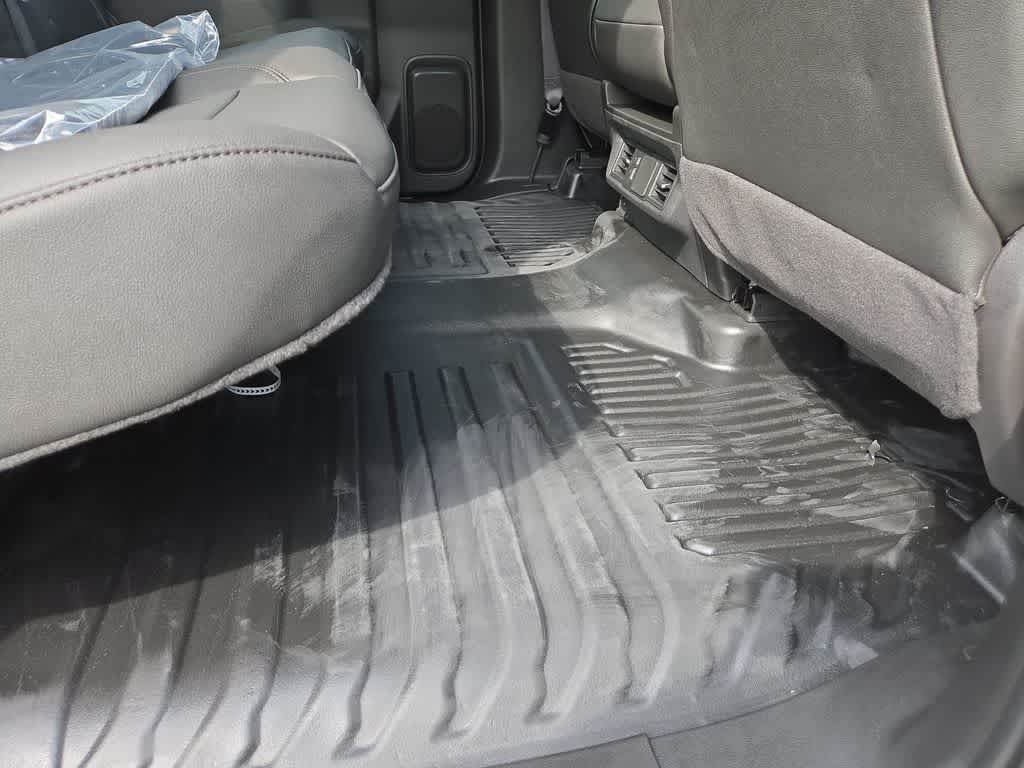 2024 Chevrolet Silverado 3500HD CC Work Truck