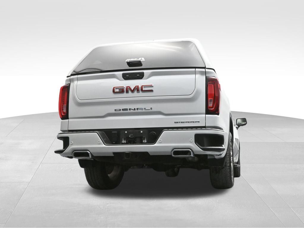 2022 GMC Sierra 1500 4WD Crew Cab Short Box Denali