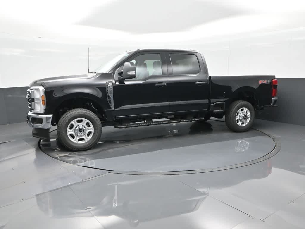 2025 Ford F-350 XLT