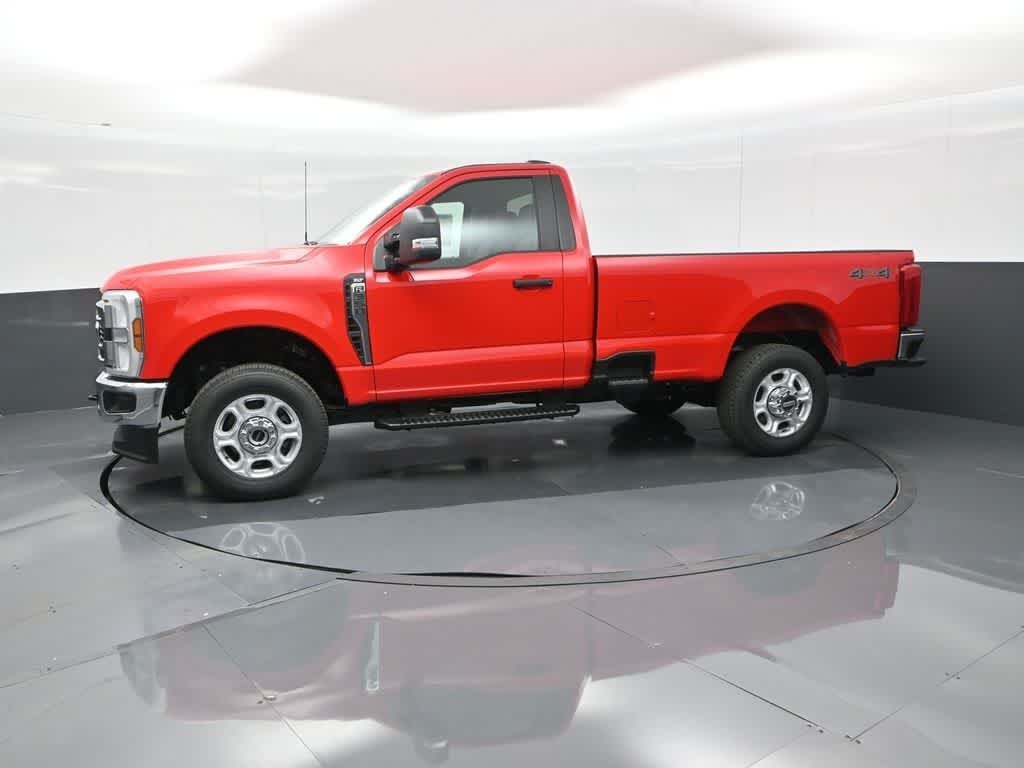 2025 Ford F-350 Super Duty XLT
