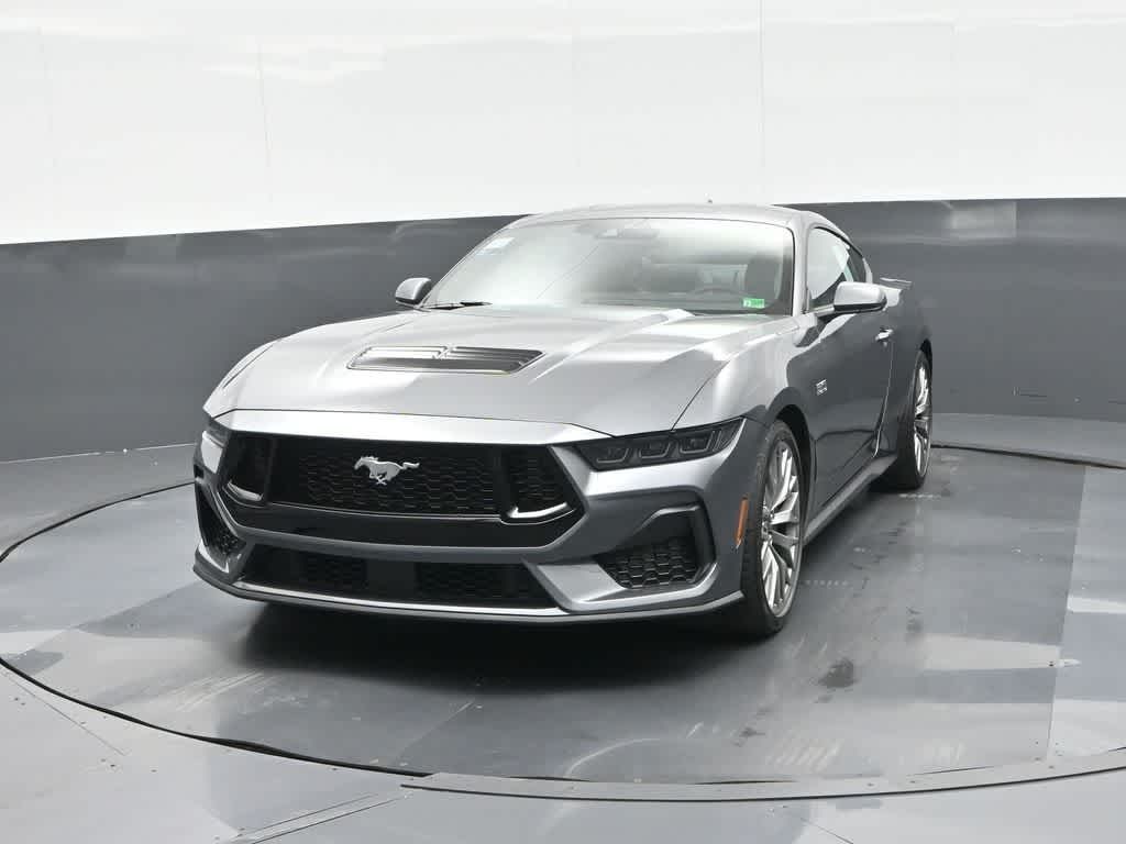 2025 Ford Mustang GT Premium Fastback