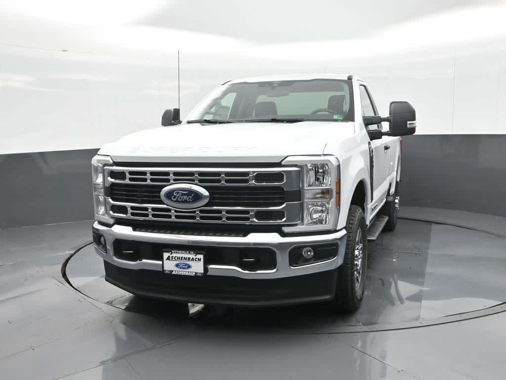 2025 Ford F-250 XLT