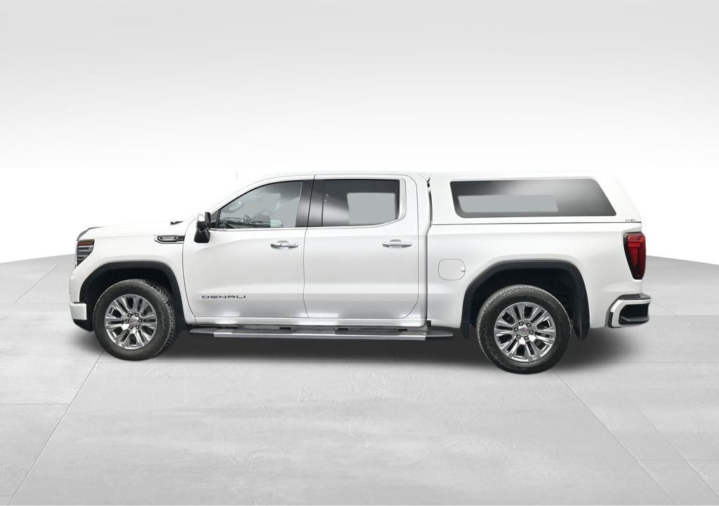 2022 GMC Sierra 1500 4WD Crew Cab Short Box Denali