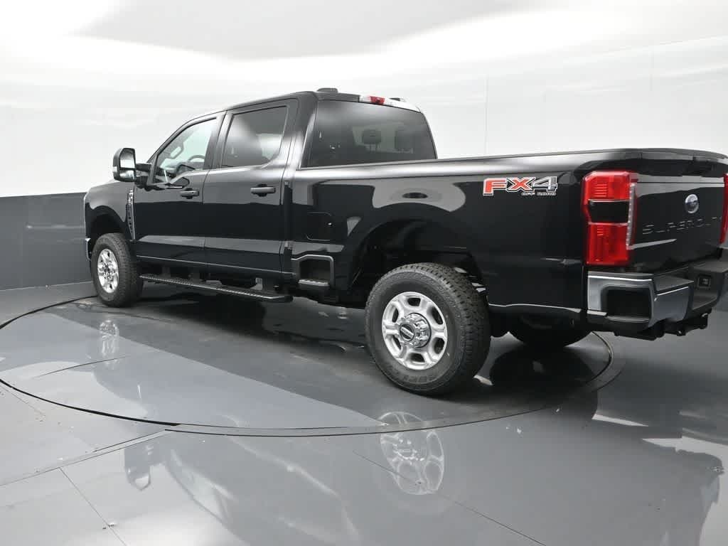 2025 Ford F-350 XLT