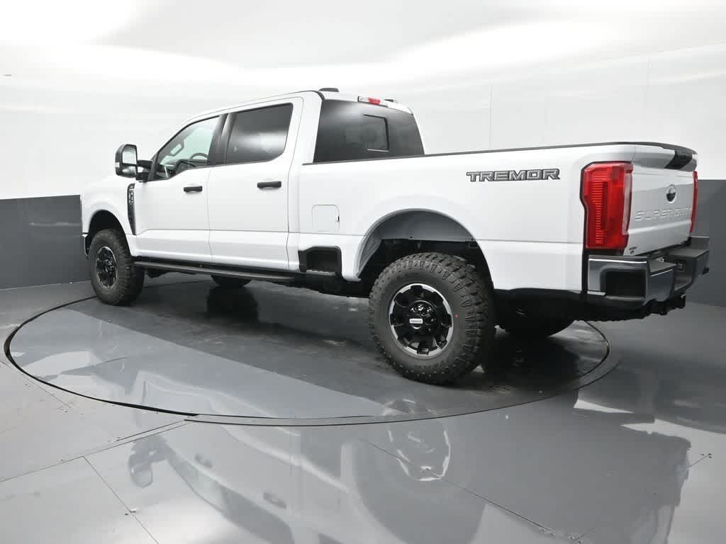 2025 Ford F-350 XLT