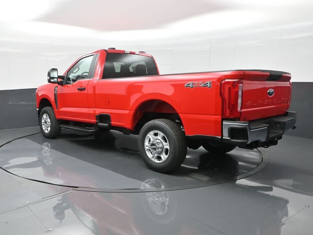 2025 Ford F-350 Super Duty XLT