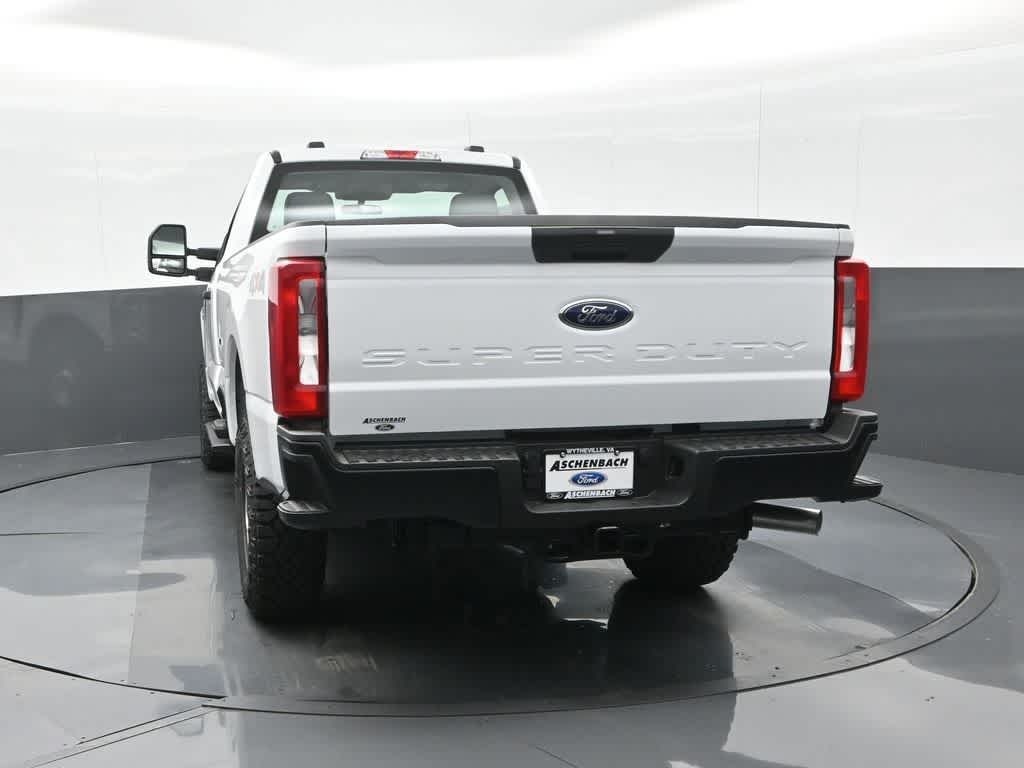 2025 Ford F-250 XL