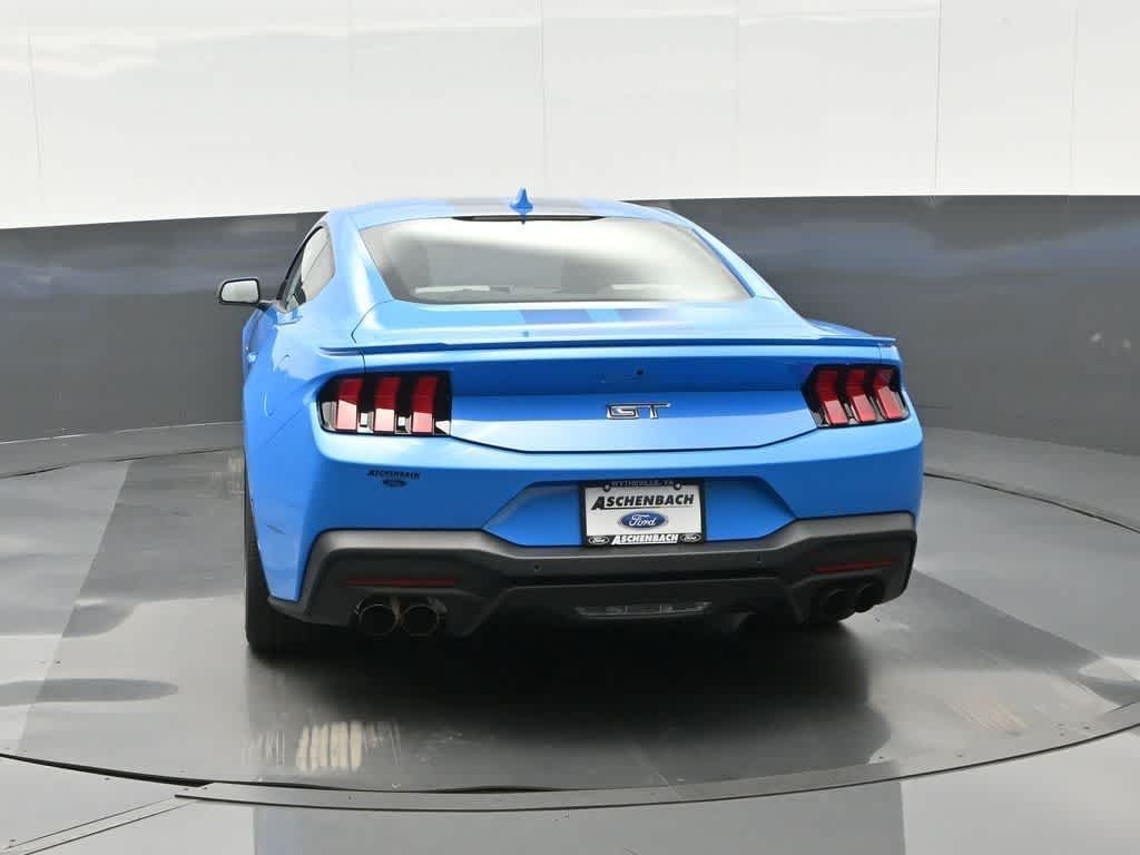 2025 Ford Mustang GT Premium Fastback
