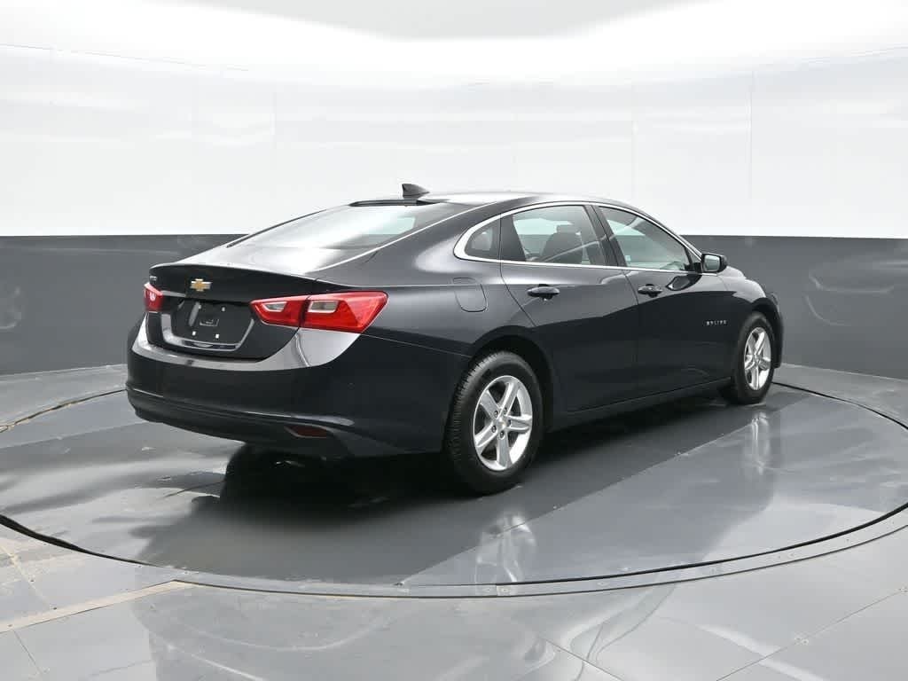 2022 Chevrolet Malibu LS