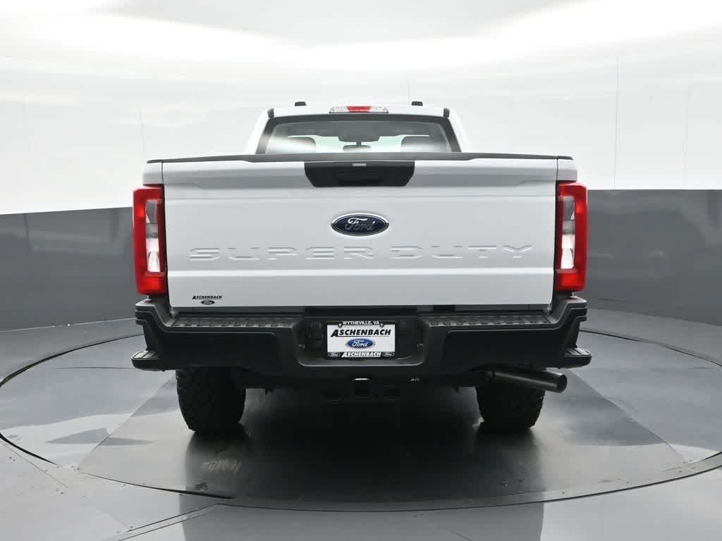 2025 Ford F-250 XL