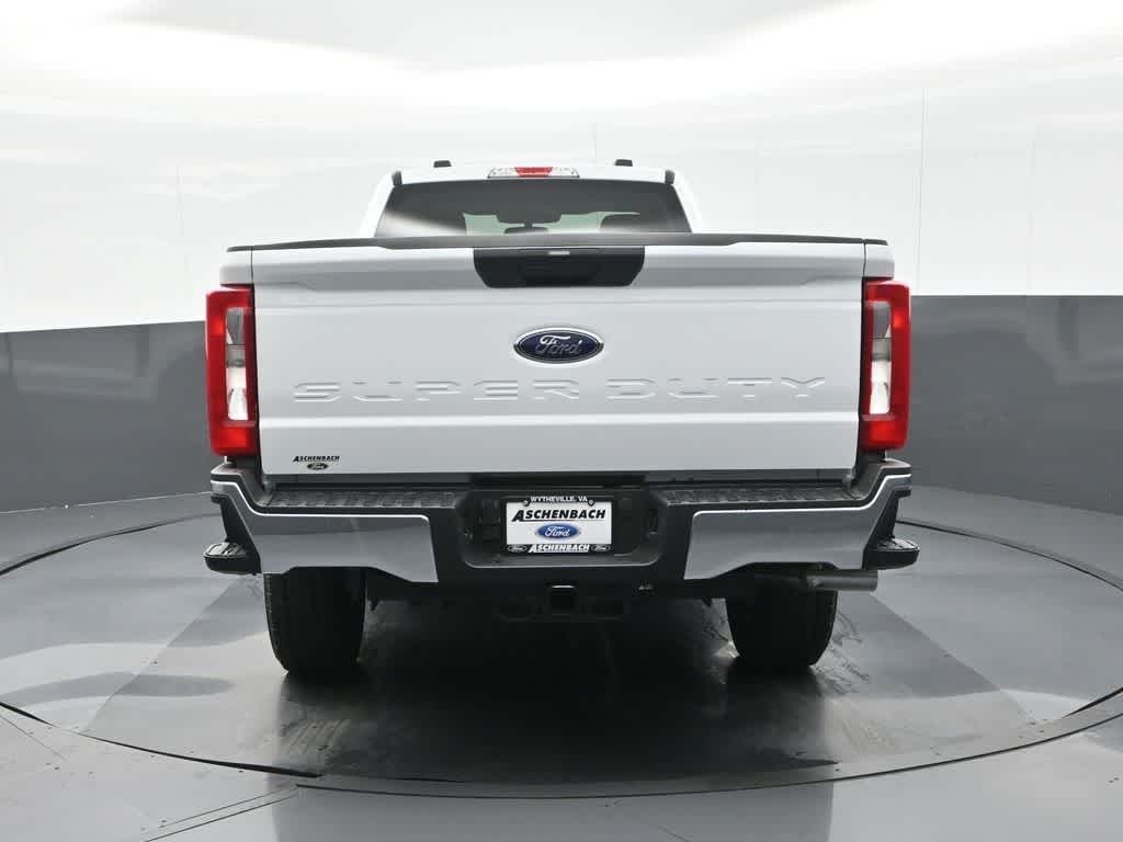 2025 Ford F-250 XLT