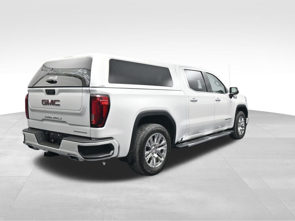 2022 GMC Sierra 1500 4WD Crew Cab Short Box Denali