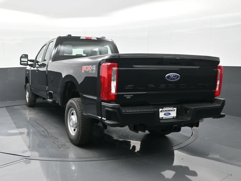 2025 Ford F-250 XL