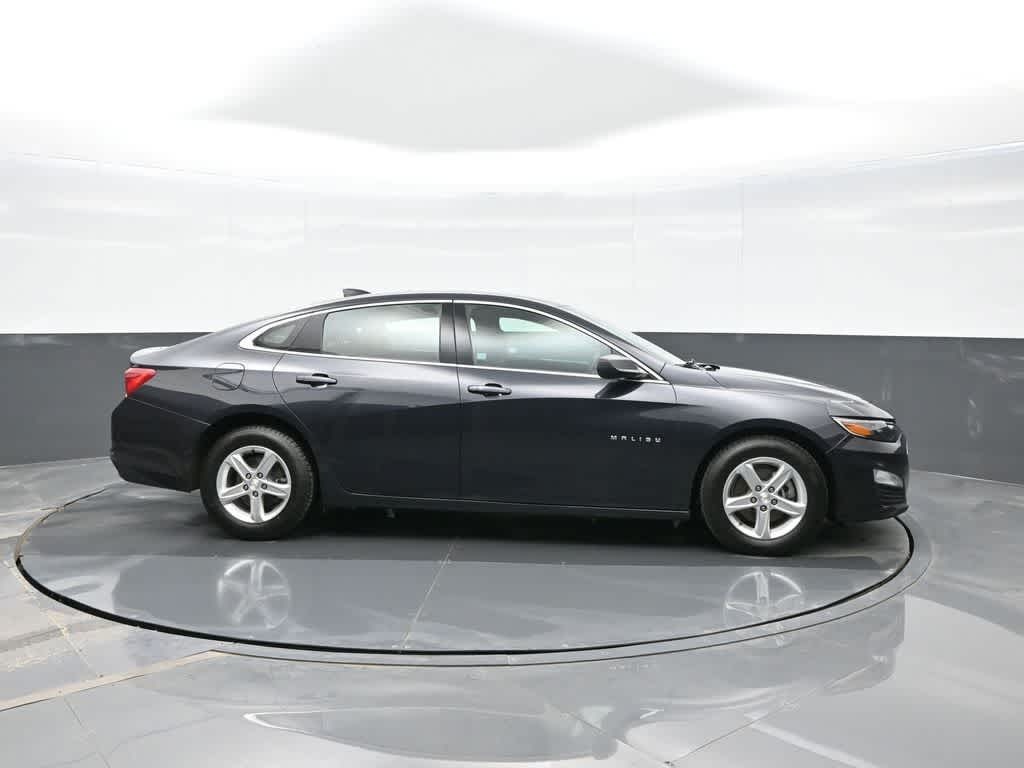 2022 Chevrolet Malibu LS