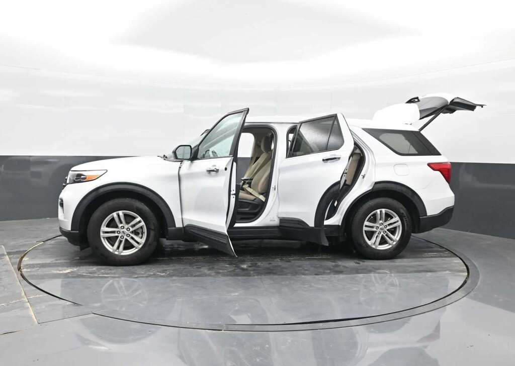2022 Ford Explorer 
