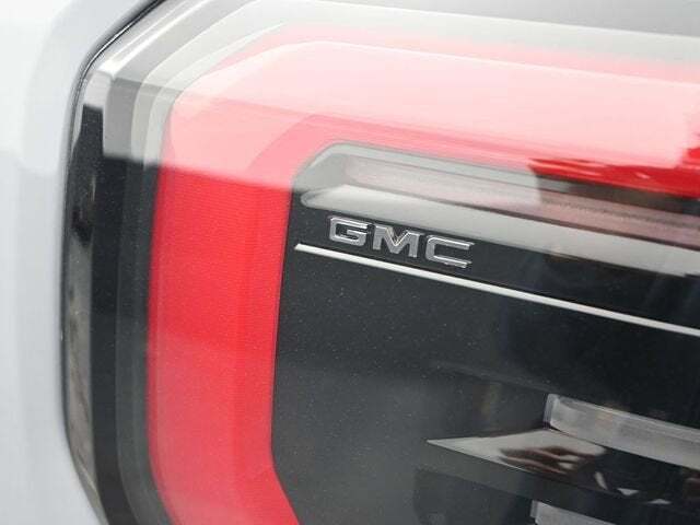 2025 GMC Sierra EV Denali