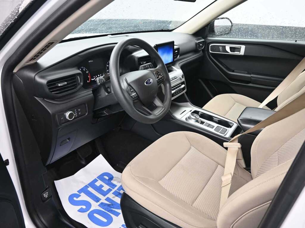 2022 Ford Explorer 