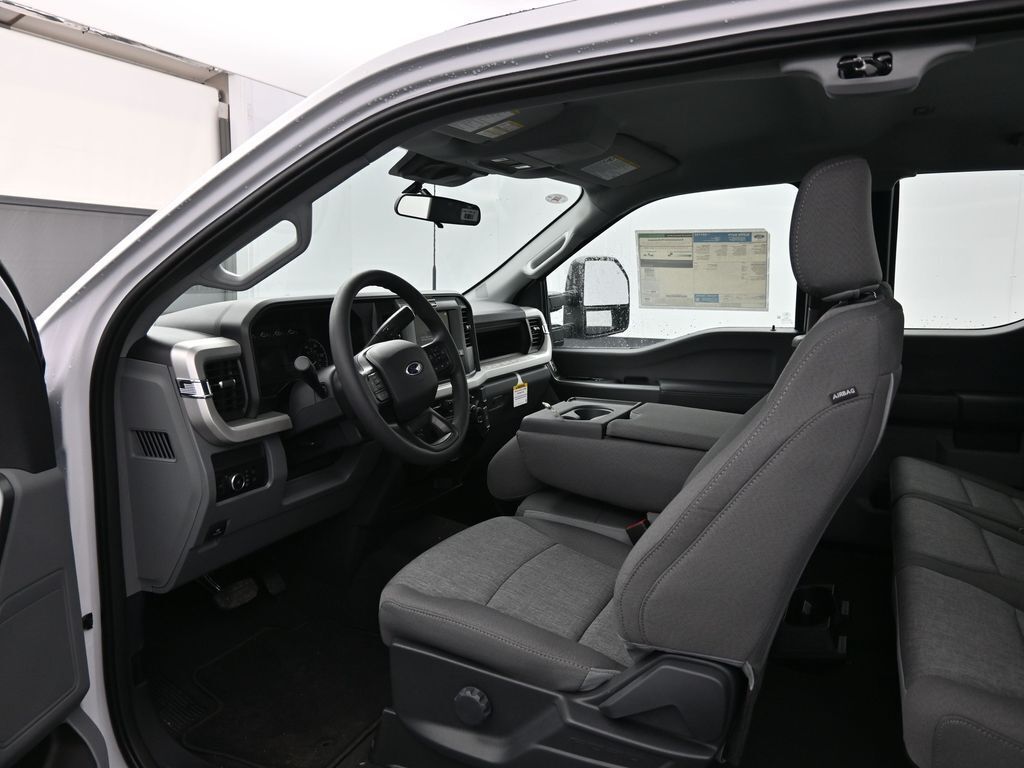 2026 Ford Super Duty F-350 SRW XL