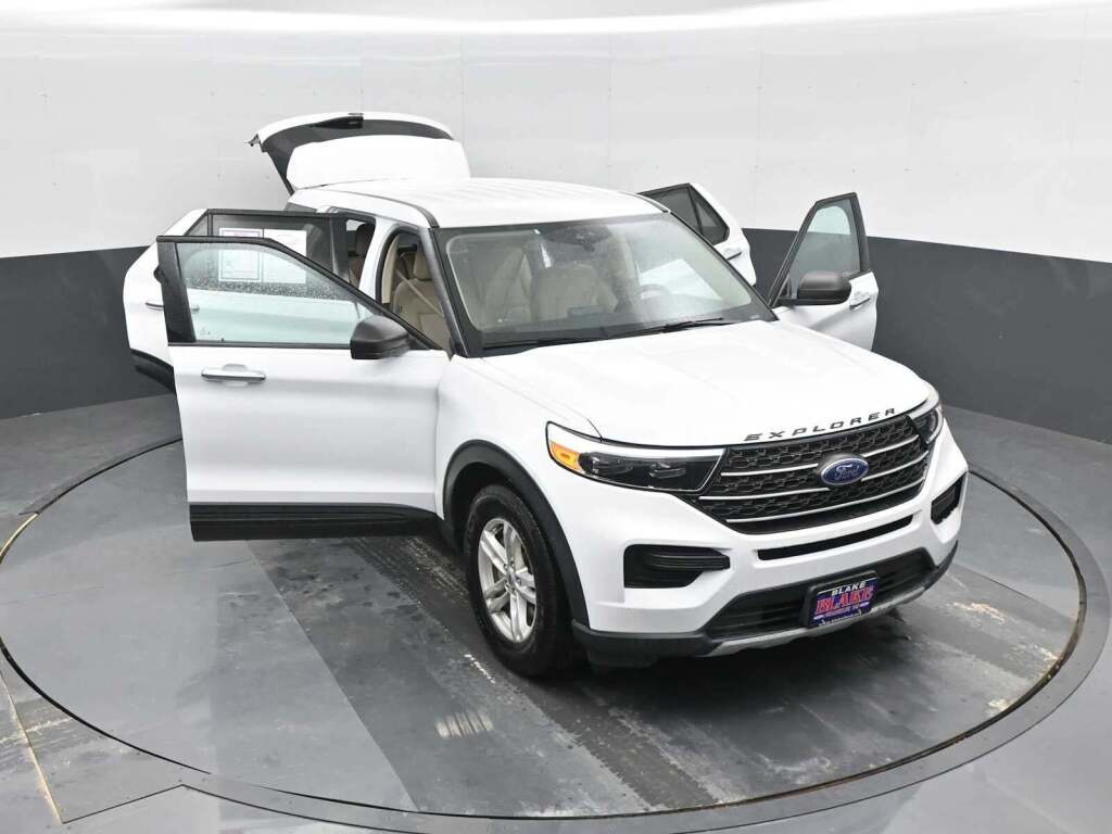 2022 Ford Explorer 