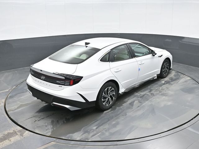 2026 Hyundai Sonata Hybrid Blue