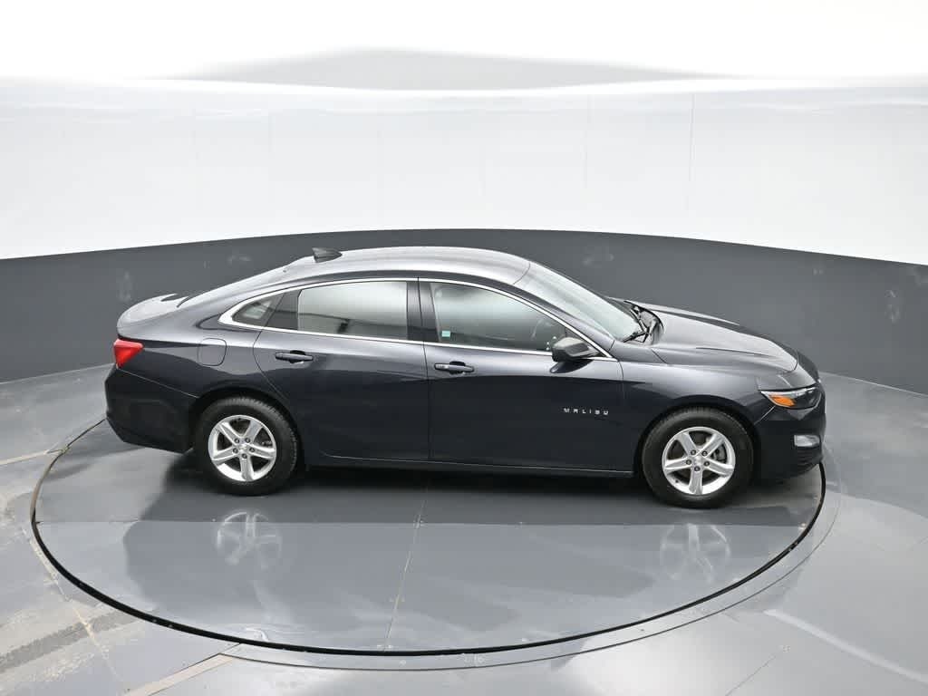 2022 Chevrolet Malibu LS
